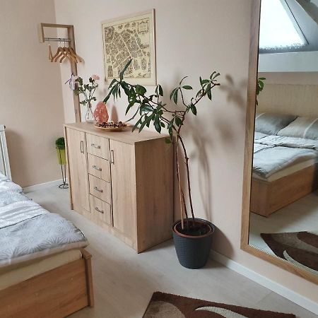 Moretti Apartman Leilighet Eger Eksteriør bilde